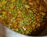 A picture of step 9 of Sohanjna alu matar(Indian horseradish with potato and peas).