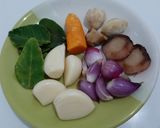 Foto langkah ke 7 dari resep Soto Ayam (Bening).