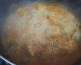 Foto del paso 8 de la receta: Fideos con costilla y alcachofas