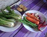 Foto langkah ke 1 dari resep Tumis sawi daging, wortel, buncis dan tahu.