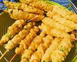 Foto langkah ke 3 dari resep Sate Telur Gulung.