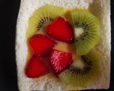 Foto langkah ke 5 dari resep Yoghurt Custard Toast.