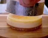A picture of step 6 of Creamy Baked Cheesecake | This melts in your mouth!.