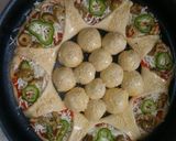 صورة لخطوة 4 من وصفة بيتزا على شكل ورده