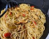 Foto del paso 8 de la receta: Espagueti con verduras, pollo y gambas al teriyaki