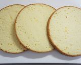 A picture of step 1 of Heart-Shaped Decorated Cake.