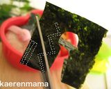 A picture of step 9 of How to Make Baikinman Onigiri.