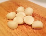 A picture of step 23 of Garlic Chips and Garlic Oil.