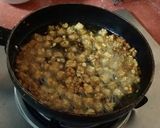 A picture of step 1 of Indonesian stir-fry chili 'tempe' and tofu ~ Lombok style 👍.