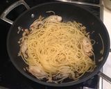 A picture of step 22 of Vongole Bianco with Oysters and Olive Oil.