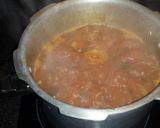 A picture of step 4 of Cabbage and Tomato Soup.