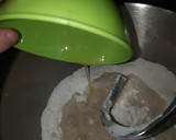 Foto del paso 3 de la receta: Mini Donas De Limón HORNEADAS CON TÉCNICA (abriochada)