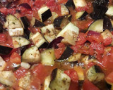 Foto del paso 4 de la receta: Revuelto de Berenjena y Tomate con pasta 🍆🍅