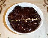 Foto del passaggio 2 della ricetta Crema al Cioccolato Fondente (senza uova)