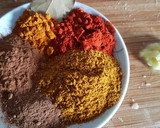 Foto del paso 1 de la receta: Pollo al curry estilo hindú (light)
