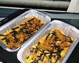 Foto langkah ke 6 dari resep Egg 'n' Fish Mentai Spicy Rice.