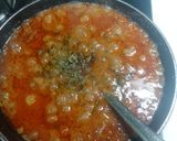 A picture of step 3 of Boiled eggs masala curry.