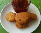 A picture of step 5 of Leftover rice cutlets.