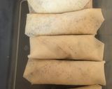 A picture of step 20 of Chicken vegetable roll.
