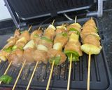 Foto del paso 4 de la receta: Brochetas de pollo