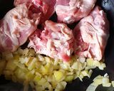 A picture of step 2 of Chicken Thighs with Orzo Pasta.