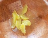 Foto del paso 2 de la receta: Ensalada de espinacas y arúgula con naranja