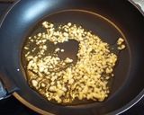 Foto del paso 2 de la receta Piquillos rellenos de rape