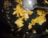 Foto langkah ke 3 dari resep Nasi Goreng Spesial.