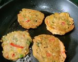 A picture of step 4 of Veggie Mini Chillas With Mixed Bran Flour.