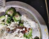 A picture of step 2 of Crispy Karela Pakora.