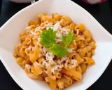 A picture of step 7 of Cheesy red sauce pasta.