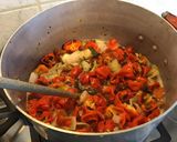 Une image de l'étape 11 de Sauce extra forte aux deux piments,oignons,tomates,gingembre et aromates.
