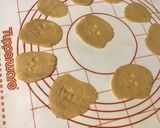 Une image de l'étape 5 de Biscuits « skull » fourrés beurre de cacahuètes crunchy.