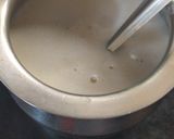 A picture of step 2 of Banana milkshake.