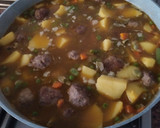 Foto del paso 4 de la receta: Guiso de albóndigas