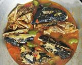 Foto langkah ke 4 dari resep Kepala Ikan Patin Asam Pedas.