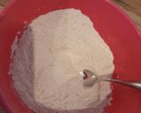 A picture of step 4 of Bobjef's Cake Biscuits.