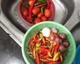 Foto langkah ke 1 dari resep Sambal Goreng Cabe.