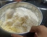गव्हाच्या पीठाची कोकोनट नानकटाई (coconut nankhatai recipe in marathi) रेसिपी स्टेप 2 फोटो 