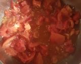 Foto del paso 2 de la receta: Salsa de tomates natural con papitas fritas 🍝