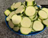 Foto del paso 1 de la receta: Pastel de calabacín fácil en microondas