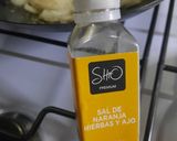 Foto del paso 3 de la receta: Hígado al wok con albahaca