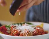 Foto del paso 3 de la receta: Albóndigas con salsa napolitana