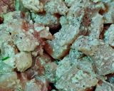 ড্রাই গার্লিক বাটার চিকেন(Dry Garlic Butter Chicken recipe in Bengali) রেসিপির ধাপ 2 ছবি