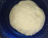 Foto del paso 2 de la receta: Pizza con bordes rellenos