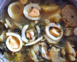 Foto del paso 5 de la receta: Patatas guisadas con collejas