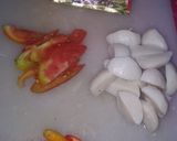 Foto langkah ke 2 dari resep Tumis Kangkung Baso Ikan saus Tiram.