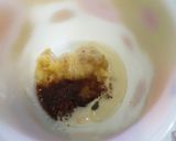 Foto langkah ke 2 dari resep Banana Mug Cake.