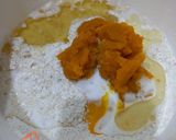 Foto langkah ke 1 dari resep Kue Moho Labu Kuning (2).