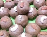 बाजरा और गोंद के लड्डू(bajra aur gond ke laddu recipe in hindi) रेसिपी चरण 6 फोटो
